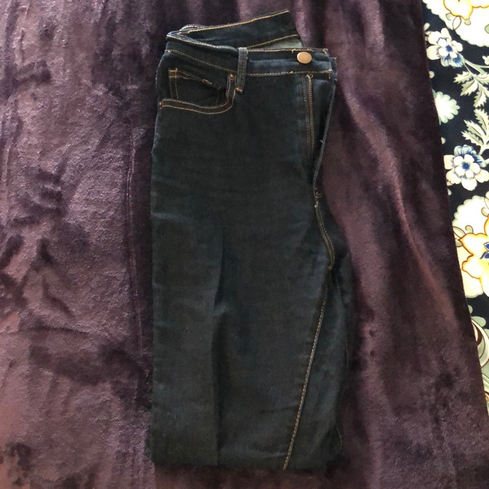 Dark skinny jeans